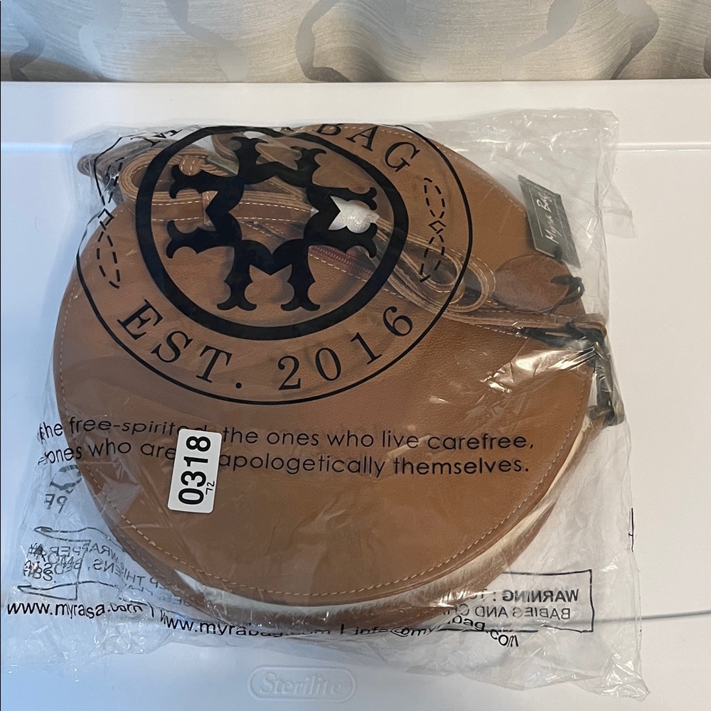 NWT Myra Boho Motif Round Bag Brown Leather Western - Picture 11 of 11